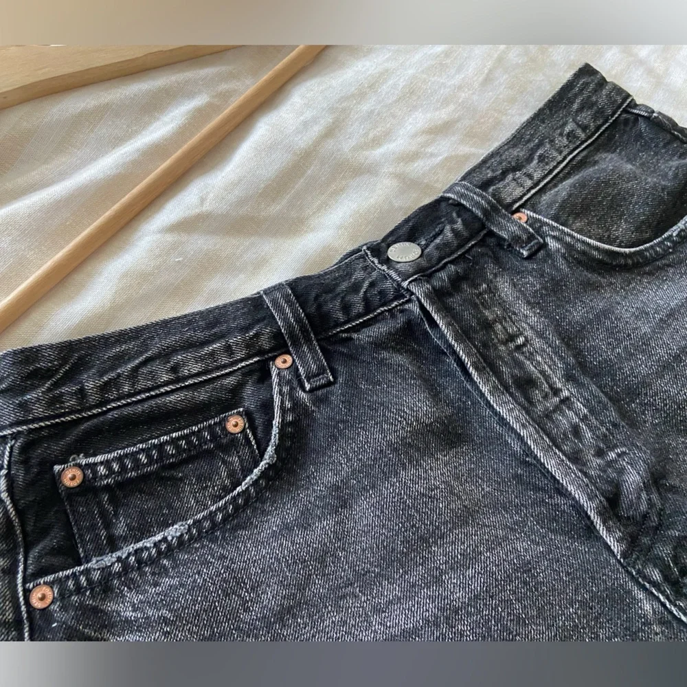 Denim Forum Aritzia black distressed jean short - Picture 2 of 6
